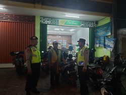 Hadir Ditengah Masyarakat, Bluelight Patrol Polsek Denbar Ciptakan Harkamtibmas Kondusif 