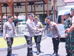 Kapolsek Genteng Melakukan Pengamanan, Kegiatan Pengamanan, beserta dalam rangka mendukung 16 Program Prioritas Kapolri Pemantapan Harkamtibmas