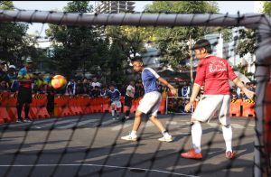 SEMARAK PIALA DUNIA U-17, PEMKOT SURABAYA GELAR STREET SOCCER DI CFD TUNJUNGAN DAN DARMO