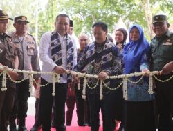 Tingkatkan Budaya Literasi, Bupati Sampang Bersama Kepala Perpusnas RI Meresmikan Gedung Perpustakaan Daerah