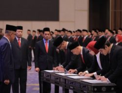 Lantik dan Ambil Sumpah 435 Notaris di Jatim, Dirjen AHU Ingatkan Hati-hati