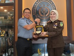 Kakanwil Kemenkumham Jatim Ajak Kajati Utamakan Restoratif Justice