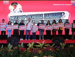 WALI KOTA ERI CAHYADI SERAHKAN BEASISWA KEPADA 2.700 MAHASISWA