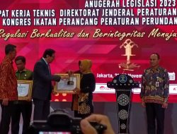 Kemenkumham Jatim Antarkan Pemprov Raih Anugerah Legislasi 2023