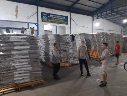 Polres Jember Siagakan Personel 24 Jam untuk Pengamanan Gudang Penyimpanan Logistik Pemilu 2024