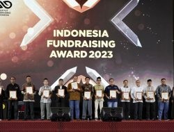 Tingkatkan Inovasi Penyaluran Zakat, YBM PLN Raih Empat Anugerah Indonesia Fundraising Awards 2023