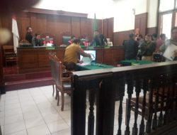 Sidang Perdana Gugatan Sengketa Rumah Di Jalan Ambengan Batu, Surabaya