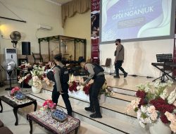 Polres Nganjuk Lakukan Sterilisasi Gereja Serentak Jelang Malam Natal 2023 