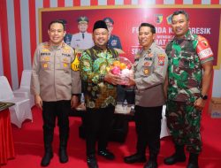 Pastikan Ibadah Natal Berjalan Lancar, Kapolres Gresik Bersama Forkopimda Lakukan Patroli Gabungan Naik Motor