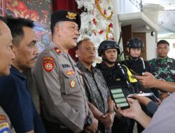 Polresta Malang Kota Bersama TNI dan Tim Jibom Brimob Sterilisasi Gereja Jelang Natal