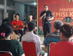 Lapas Bondowoso Bagikan Remisi Natal 2023 untuk WBP Nasrani: Suasana Mendalam dan Berkah Natal di Balik Pintu Pemasyarakatan