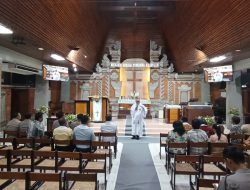 Minggu Kasih : Polsek Denbar Dan Polresta Denpasar Raih Kedamaian Jelang Akhir Tahun Bersama Jemaat GKPB