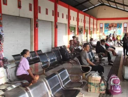 Supaya Dapat Memberikan Keselamatan Penumpang, Polres Ngawi Tes Urine dan Kesehatan Sopir Bus