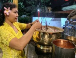 Asap ꦱꦏꦿꦭ꧀ Sakral Penghantar Doa di Kanada dan Surabaya