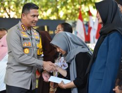 Bentuk Kebanggaan Generasi Milenial, Kapolresta Malang Kota Berikan Reward Pelajar Berprestasi