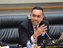 Wakil Ketua Komisi III DPR Ingatkan Polri Tindak Tegas Oknum yang Terlibat Pidana