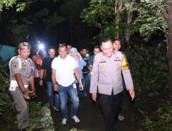 Kapolres Bondowoso Bersama Forkopimda Datangi Lokasi yang Terdampak Puting Beliung