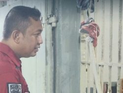Tim Satopspatnal Kanwil Kemenkumham Jatim Lakukan Razia Dadakan Pada Kamar Hunian Warga Binaan Lapas Kelas IIB Bondowoso