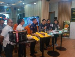 Polisi Amankan Tersangka Peredaran Ganja Lintas Provinsi, Satu Orang Masih DPO