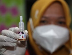 PEMKOT SURABAYA BERHASIL LAMPAUI TARGET SUB PIN POLIO PUTARAN PERTAMA HINGGA 103,64 PERSEN