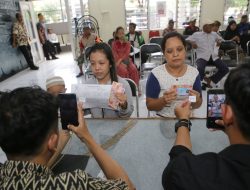 BERSUMBER DARI APBD SURABAYA 2024, BLT PERMAKANAN SASAR 8.310 WARGA