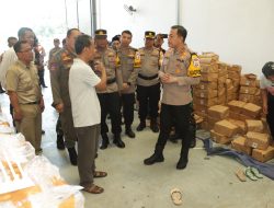 Patroli Skala Besar Bulan Bakti TNI-Polri 2024 di Gresik, Keliling Naik Motor Tinjau Kesiapan Pemilu
