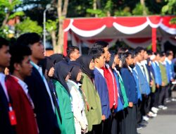 PEMKOT SURABAYA TERJUNKAN 1.749 MAHASISWA MSIB KE SELURUH PELAYANAN OPD, KECAMATAN, HINGGA BALAI RW