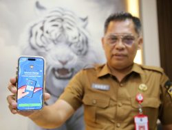 BUKA PELAYANAN DI HARI LIBUR, DISPENDUKCAPIL SURABAYA JUGA BUKA PELAYANAN DI TAMAN BUNGKUL DAN BALAI KOTA SURABAYA