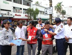 MULAI 1 FEBRUARI, PEMKOT SURABAYA RESMI BERLAKUKAN BAYAR PARKIR DENGAN QRIS