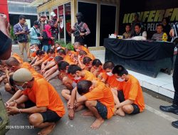 Polres Pelabuhan Tanjung Perak  Ungkap 17 Kasus Dengan Mengamankan 21 Tersangka Periode Februari 2024