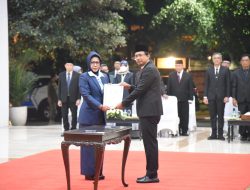 Bupati Gus Muhdlor Lantik Fenny Apridawati Sebagai Sekda Sidoarjo