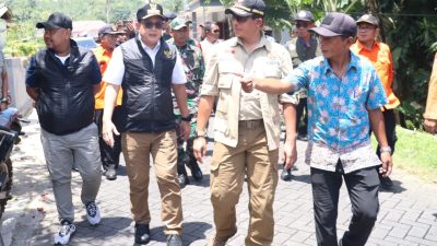 Pemprov Jatim Pastikan Bantuan Logistik dan Trauma Healing Korban Gempa Bawean Terpenuhi
