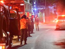 LANGGAR SE WALIKOTA, SATPOL PP SURABAYA HENTIKAN TEMPAT BILIARD YANG NEKAT BEROPERASI SAAT BULAN RAMADAN