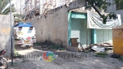 Diduga Gudang BBM Ilegal Di Surabaya Barat Belum Tersentuh APH Setempat
