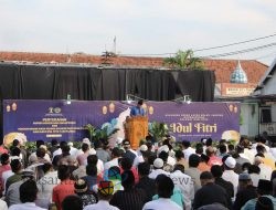 Kadivpas Kemenkumham Jatim Serahkan Remisi Khusus Idul Fitri Kepada 826 Warga Binaan Lapas I Madiun 4 Diantaranya Langsung Bebas
