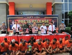 Operasi Pekat Semeru 2024 Polres Gresik Berhasil Amankan Ratusan Tersangka
