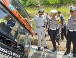 Kakorlantas Turun Langsung ke Lokasi Kecelaakan Bus KM 370 Tol Batang-Semarang, 7 Orang Meninggal Dunia