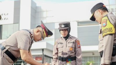 Kapolrestabes Surabaya Memimpin Pelantikan dan Serah Terima Jabatan Pejabat Utama Serta Empat Kapolsek Jajaran