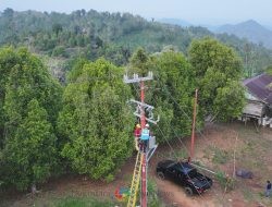 Akhirnya, 33 Dusun Terpencil Sulawesi Selatan Dilistriki PLN, Menyala 24 Jam!