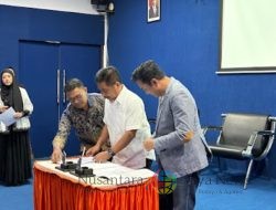 Pelantikan Jajaran Pengurus Perhumas Muda Surabaya Raya 2024-2026 di Kampus Stikosa AWS