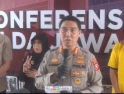 Bus di Ciater Terguling, 4 Penumpang Terhimpit