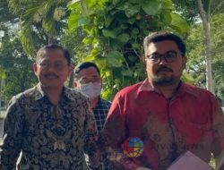 BEM Universitas Airlangga Protes Pencopotan Dekan FK dan Mendorong Kebebasan Akademik