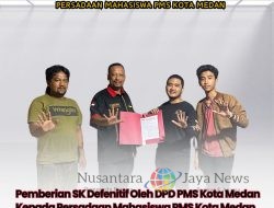 DPD Pemuda Merga Silima Kota Medan Menyerahkan SK Defenitif Kepada Persadaan Mahasiswa PMS Kota Medan