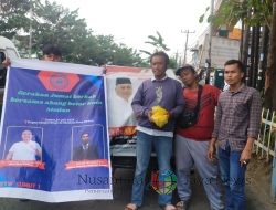 Forum Millenial Sumut berbagi Kebahagiaan Berupa Nasi Bungkus Bersama Dr.Nikson Nababan M.Si