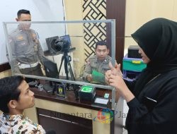 Difasilitasi Polisi Buat SIM di Polres Kediri Kota, Penyandang Disabilitas Merasa Senang
