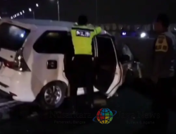 Kecelakaan di Jembatan Suramadu: Toyota Avanza Tabrak Truk, Pengemudi Alami Luka dan Sopir Truk Melarikan Diri