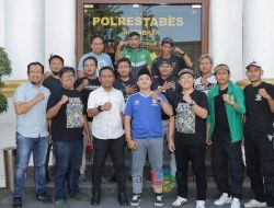 Bonek dan Bobotoh Sepakat Merajut Persahabatan dalam Silaturahmi Dipimpin Kapolrestabes Surabaya 