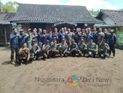 Kadishut Jawa Timur Panen Kopi Arabika Bersama Perhutani Bondowoso, Tekankan PNBP dan Kelestarian Hutan