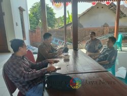 Kades Temon Kecamatan Trowulan Diduga Halangi Wartawan saat Jalani Tugas Peliputan