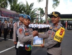 Kapolres Badung Serahkan Piagam untuk 11 Personil Polres Badung